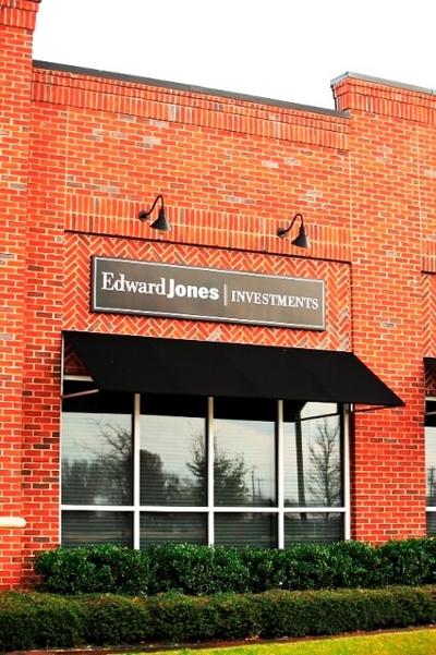 Edward Jones Photo